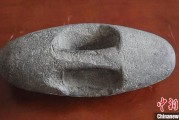 任丘新疆兵团第五师双河市发现疑似新石器时代石器